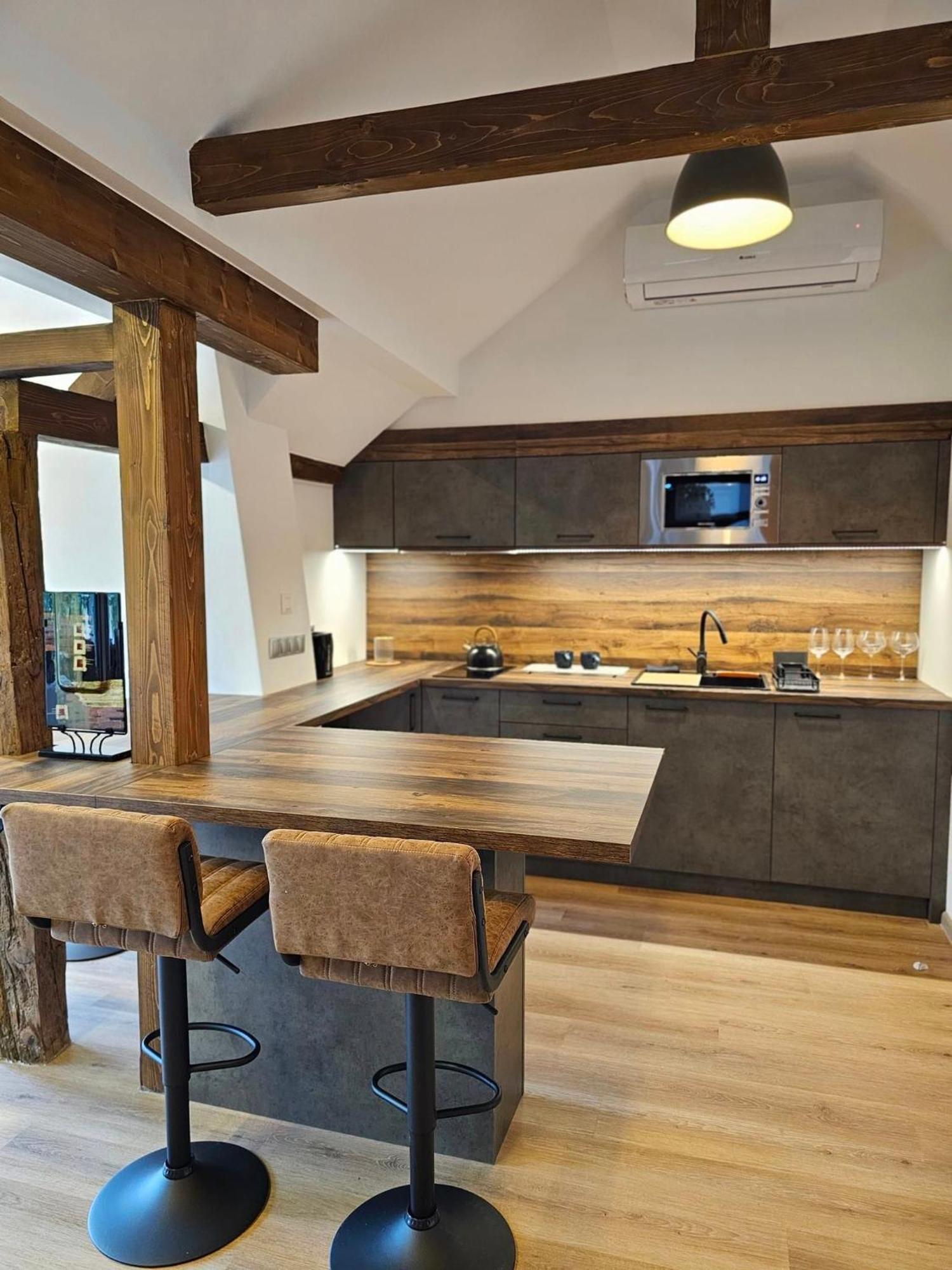 Appartement Mi Casa Rustica à Mosonmagyaróvár Extérieur photo